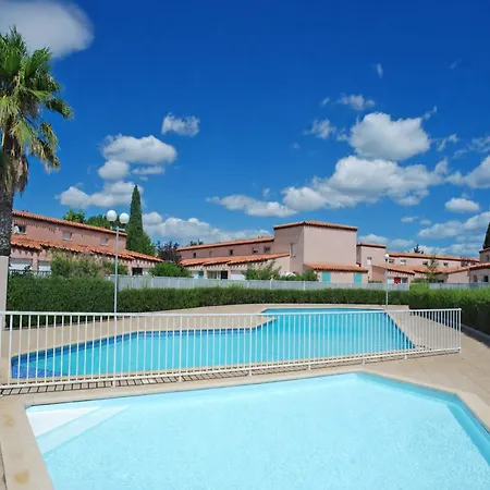 Sunny Duplex For 4 Casa vacanze