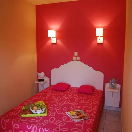 Sunny Duplex For 4 *