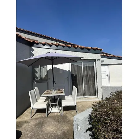 Sunny Duplex For 4 Casa vacanze Saint-Cyprien (Pyrenees-Orientales)