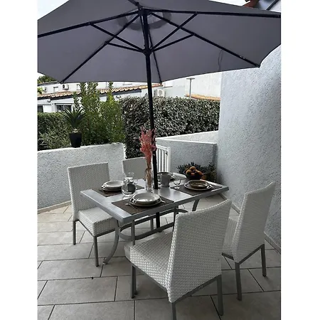 Sunny Duplex For 4 Casa vacanze *